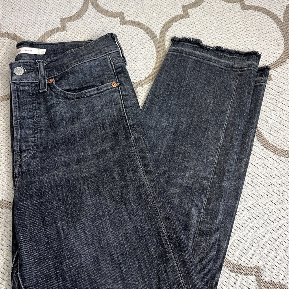 Levi's Premium WEDGIE STRAIGHT FIT WOMEN'S JEANS raw hems button fly